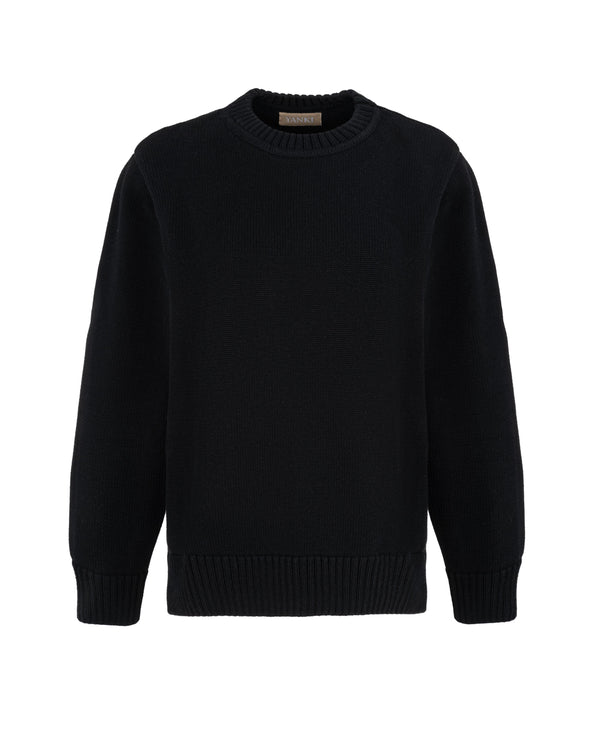 Sweater made of cotton in black color